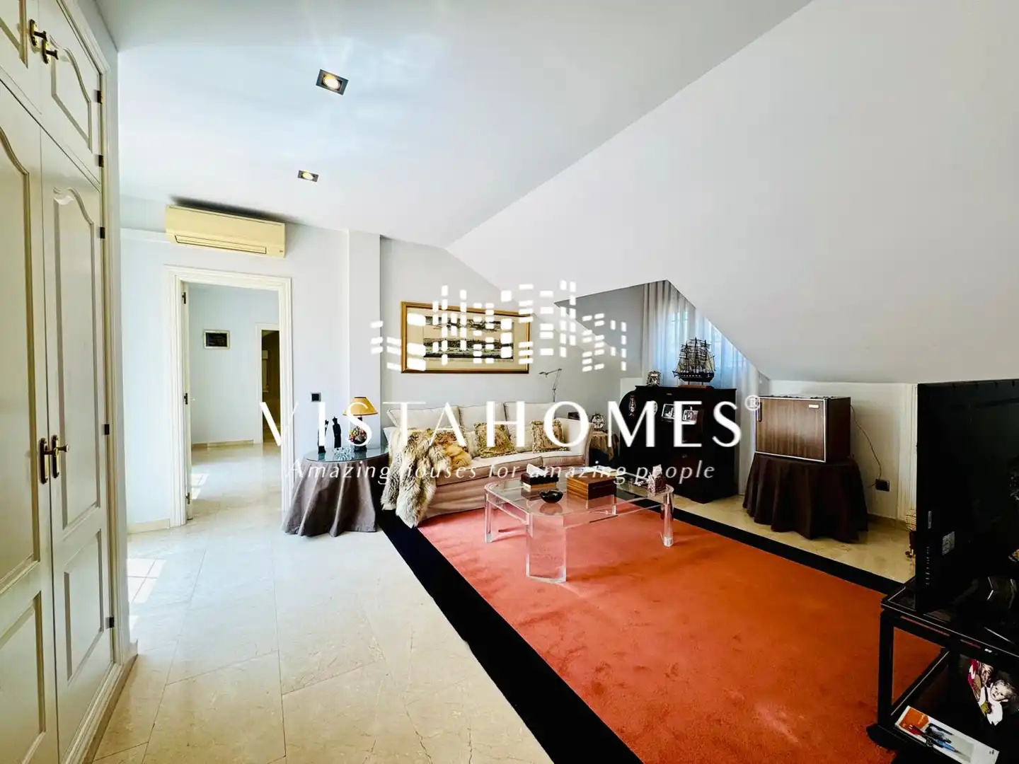 Exterior view of Houses for sale in Ciudalcampo  with Air Conditioner, Heating and Private garden