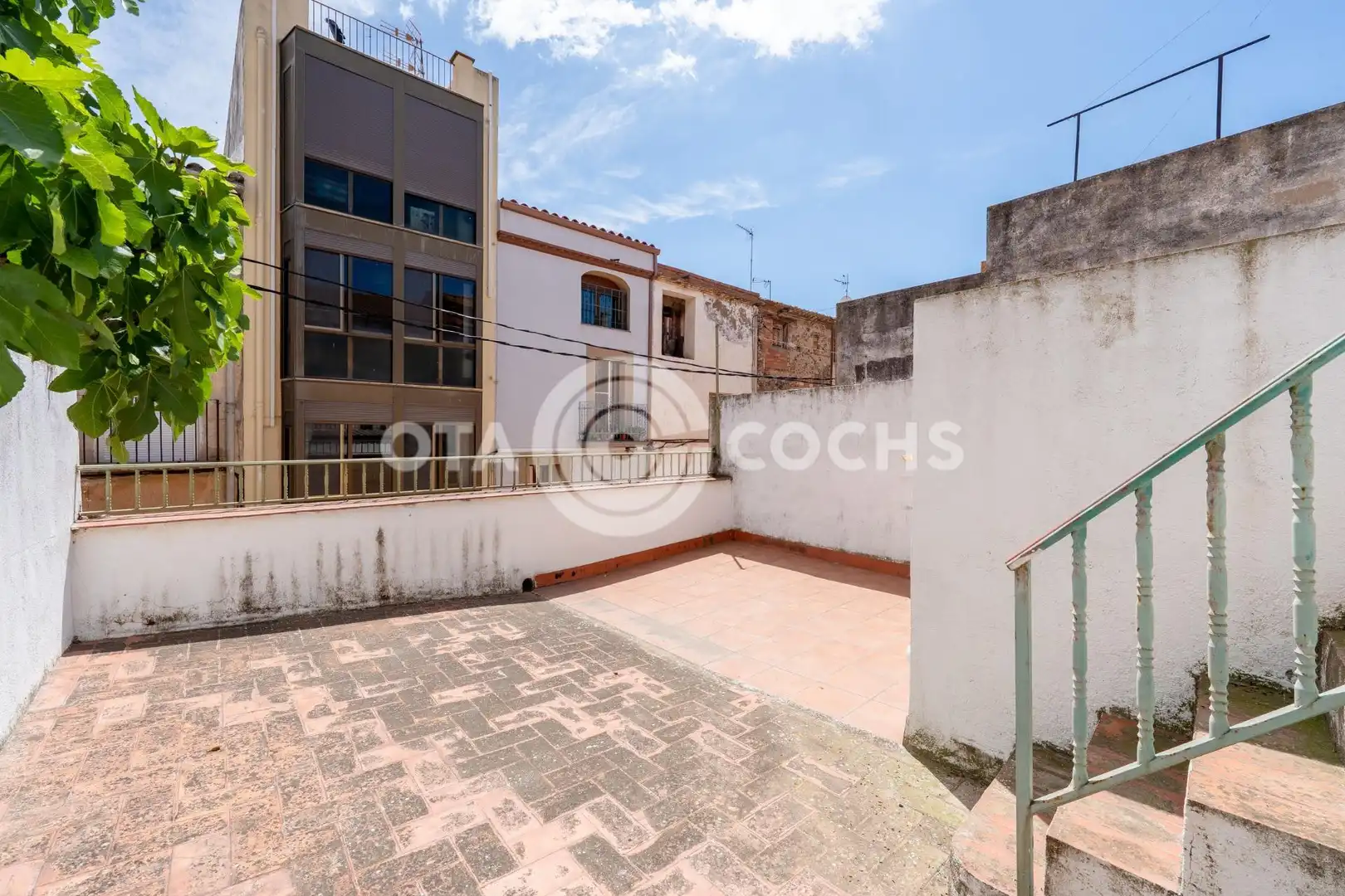 Casa adosada en venda a Carrer D' AVALL, Montbrió del Camp