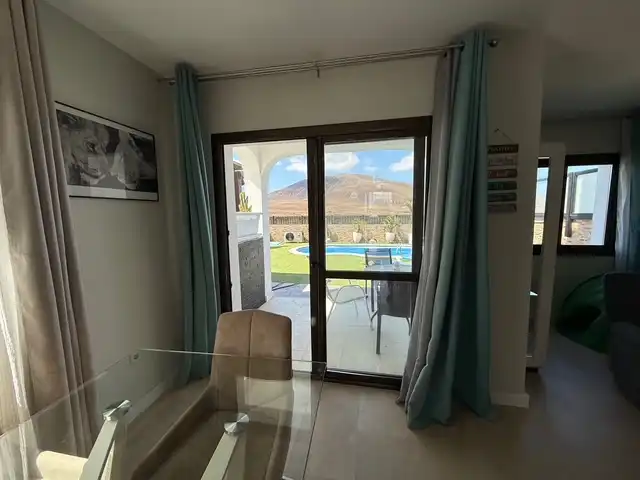 Adossat amb piscina en venda a Corralejo, imagen 120