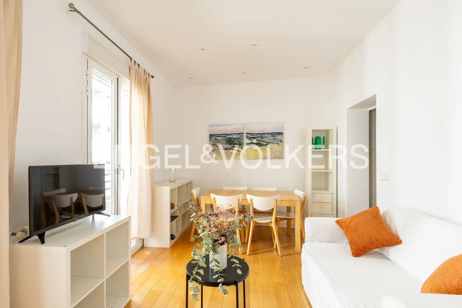 Außenansicht von Wohnung zur Miete in Madrid mit Heizung, Möbliert und Balkon