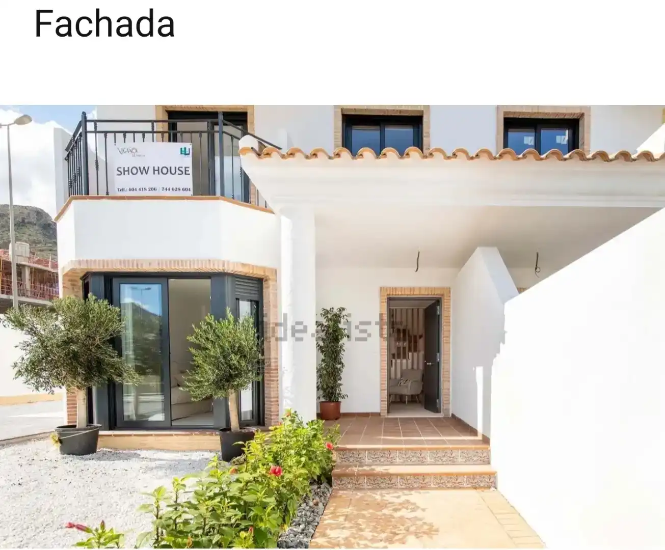 Vista exterior de Casa adosada en venda en Cox amb Balcó