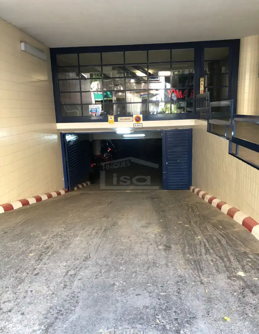 Einzelparkplatz zum Verkauf in Carrer de Sant Antoni Maria Claret, imagen 3
