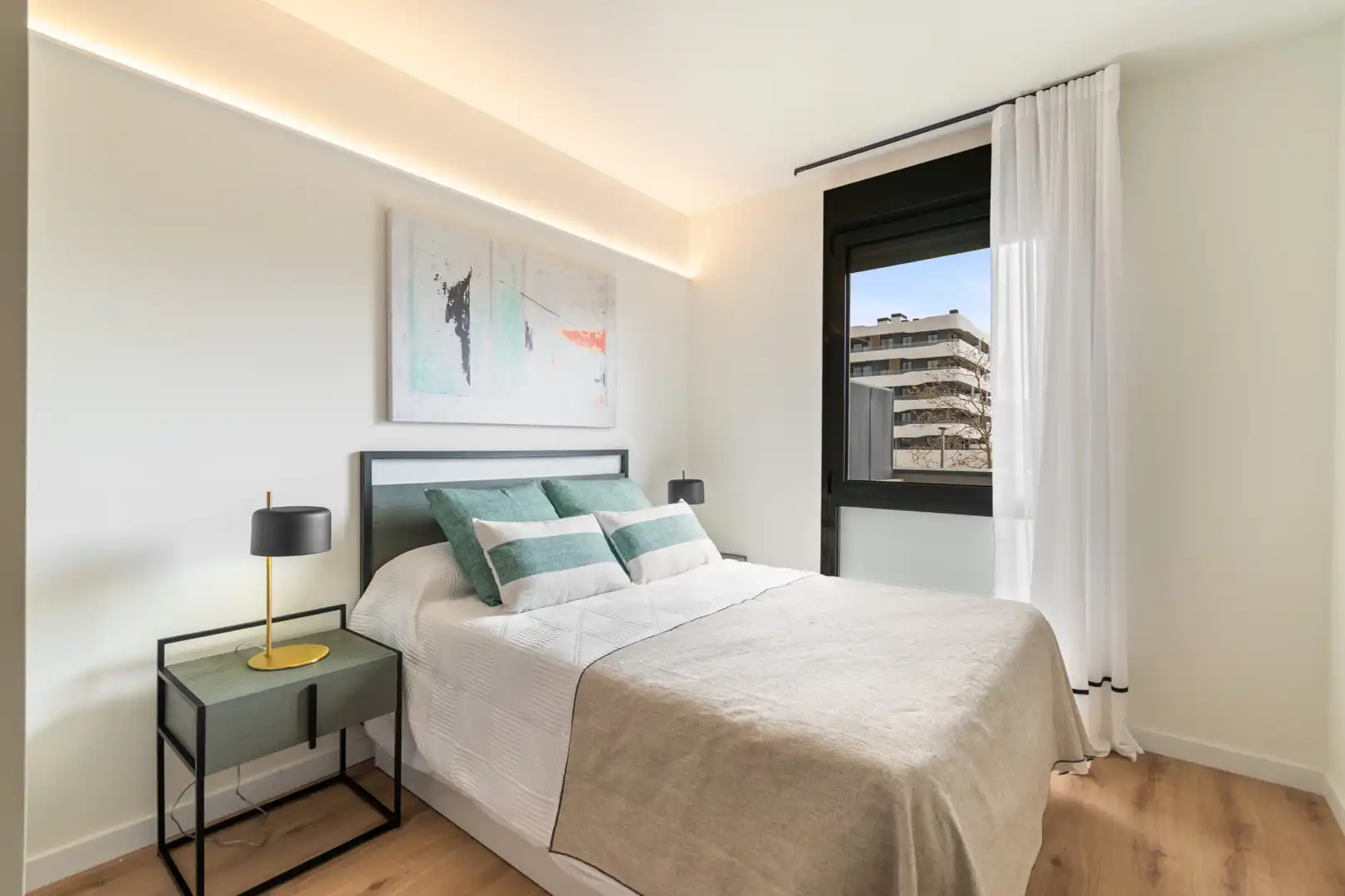 Planta baja en venta en Passeig de Santa Eulàlia, 13, Mas d'En Serra - Els Cards