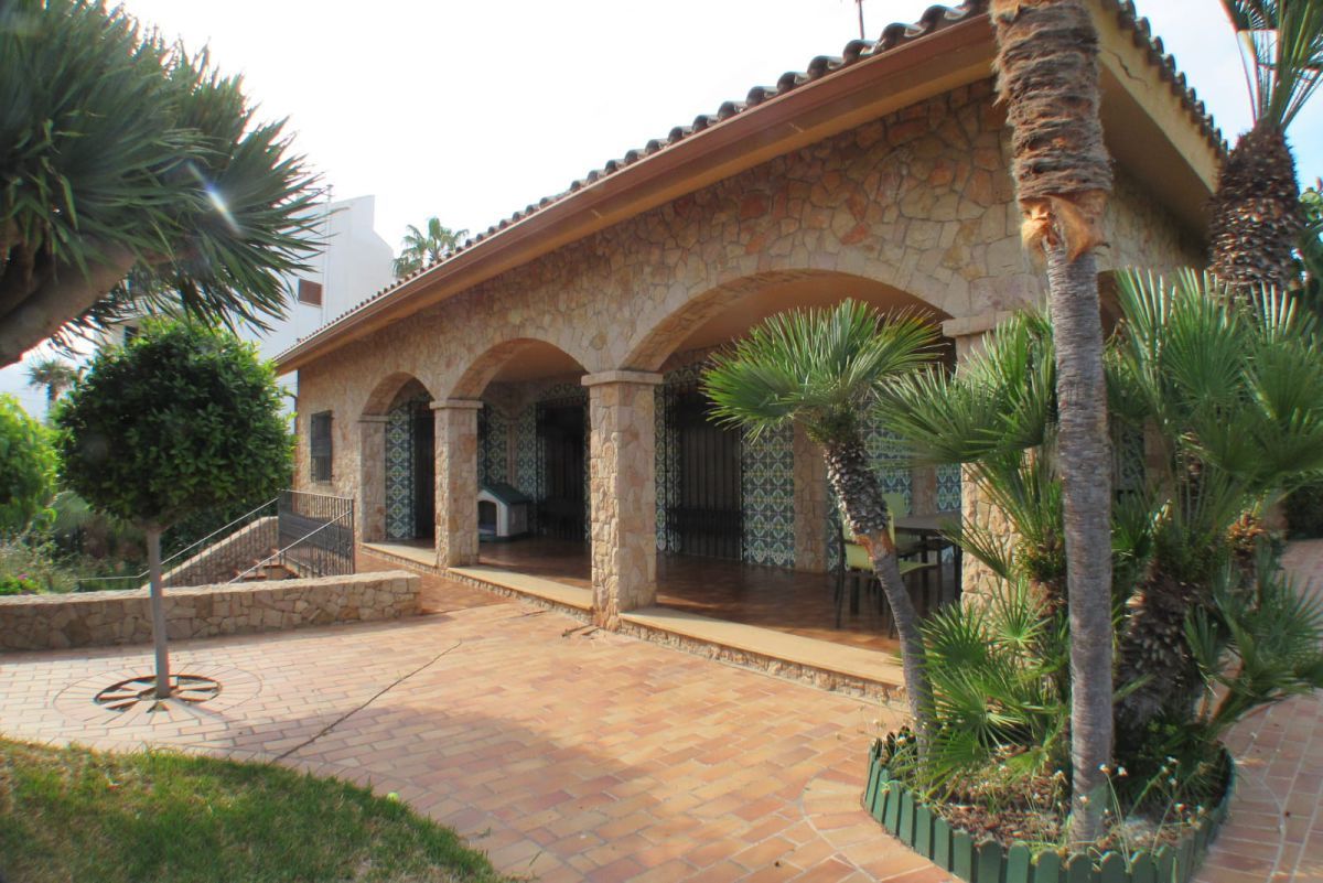 Jardí de Casa o xalet en venda en Oropesa del Mar / Orpesa amb Calefacció i Terrassa