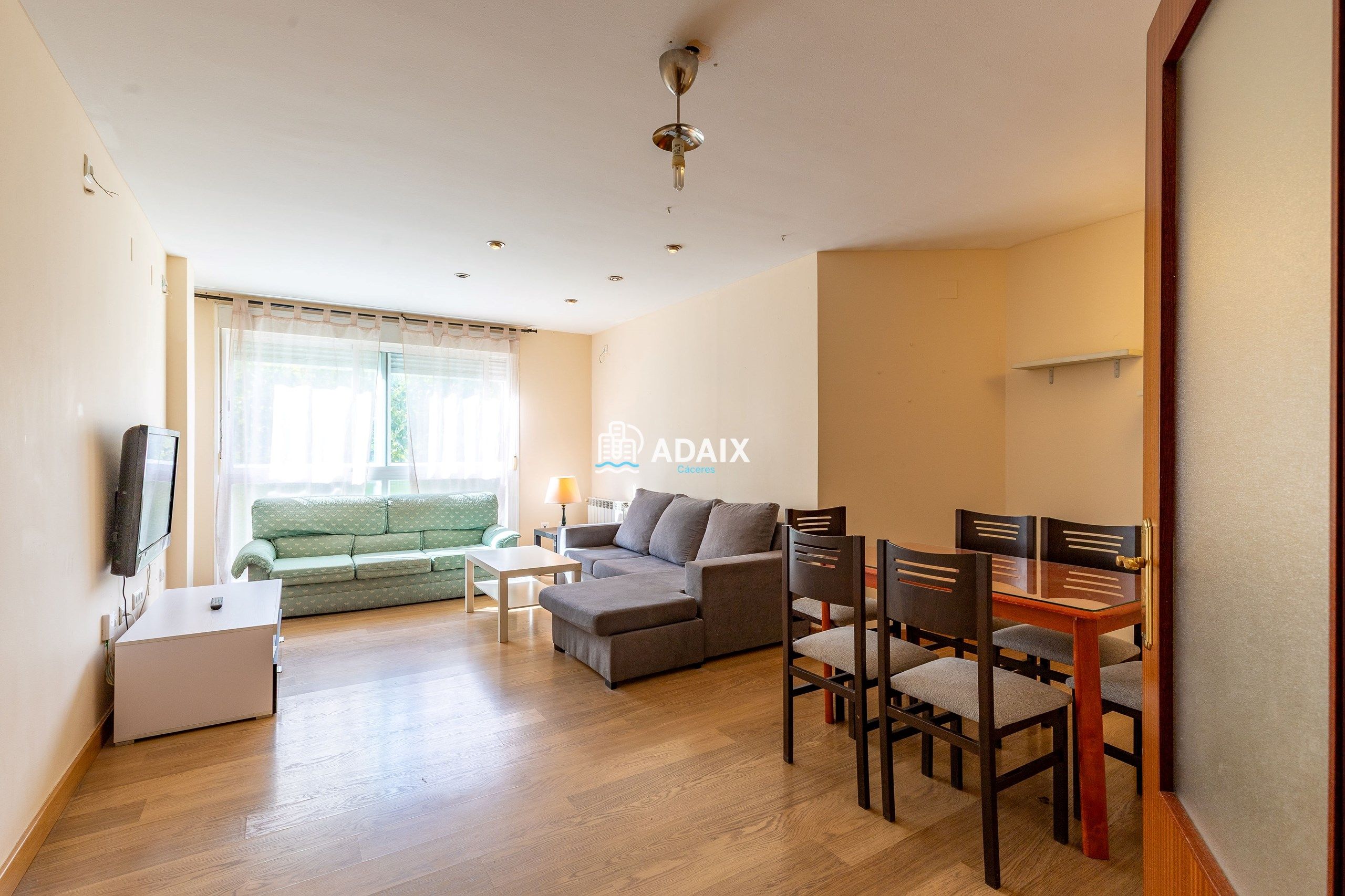 Exterior view of Flat for sale in Cáceres Capital  with Air Conditioner, Heating and Furnished