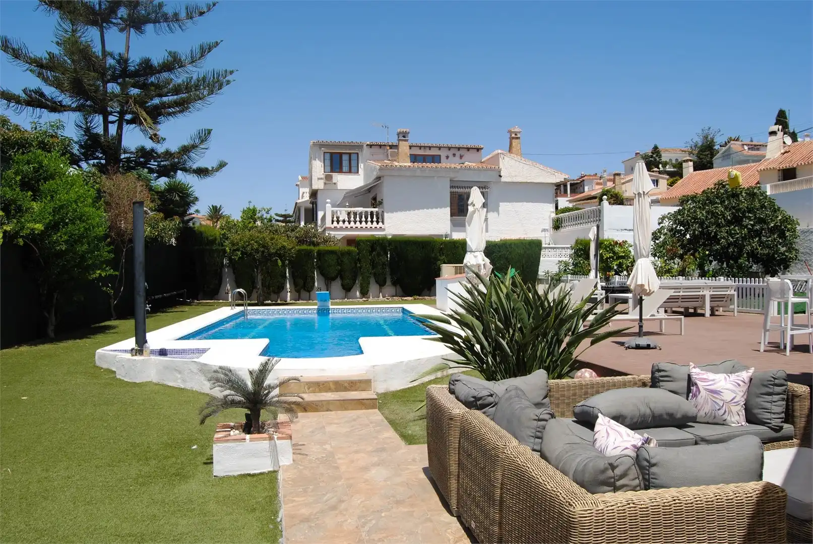 Jardín de Casa o chalet en venta en Vélez-Málaga con Aire acondicionado, Jardín privado y Terraza