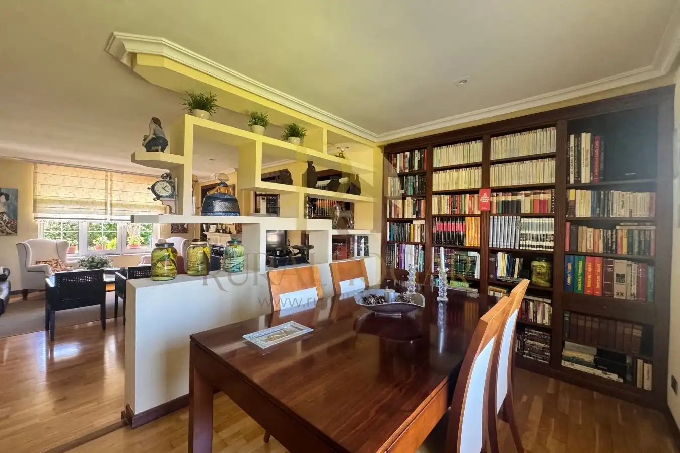 Comedor de Casa o chalet en venta en Santovenia de la Valdoncina con Calefacción, Jardín privado y Parquet