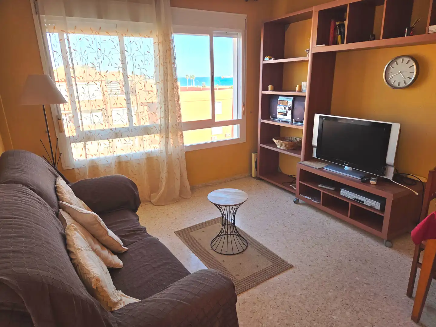 Living room of Attic for sale in Algeciras  with Terrace and Community pool