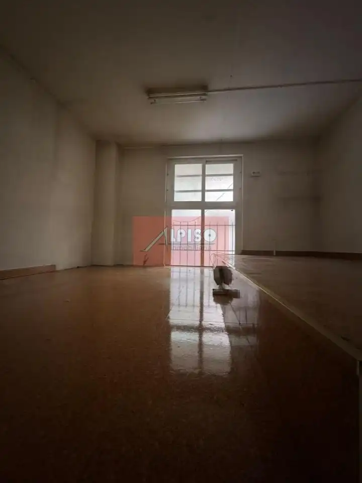 Local comercial de lloguer a Centro, imagen 4
