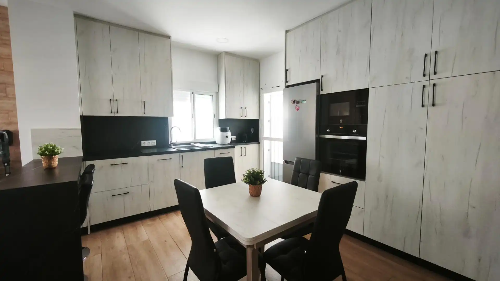 Kitchen of Detached homes for sale in Málaga  with Air Conditioner and Terrace