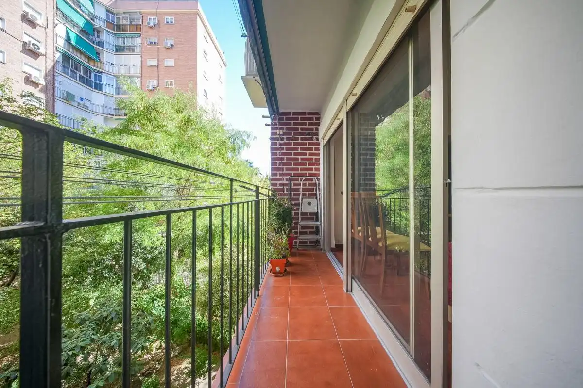 Balcony of Flat for sale in Madrid  with Heating, Private garden and Terrace