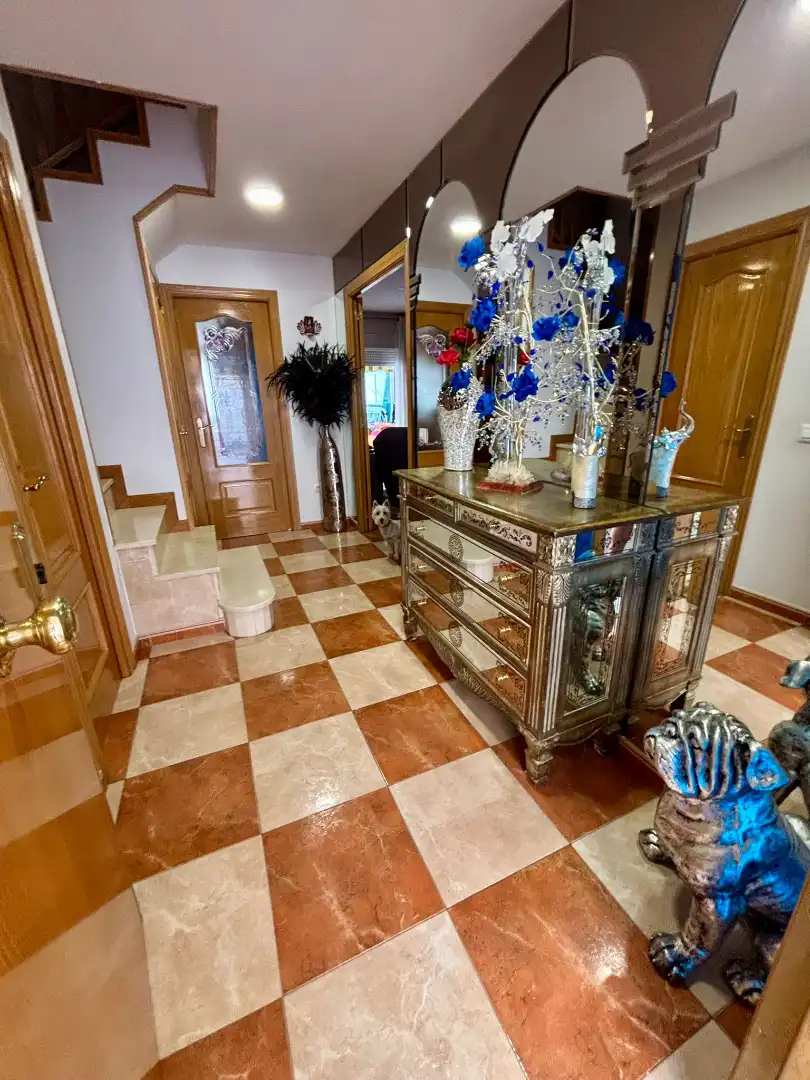 Casa adosada en venta en Parla con Aire acondicionado, Calefacción y Jardín privado