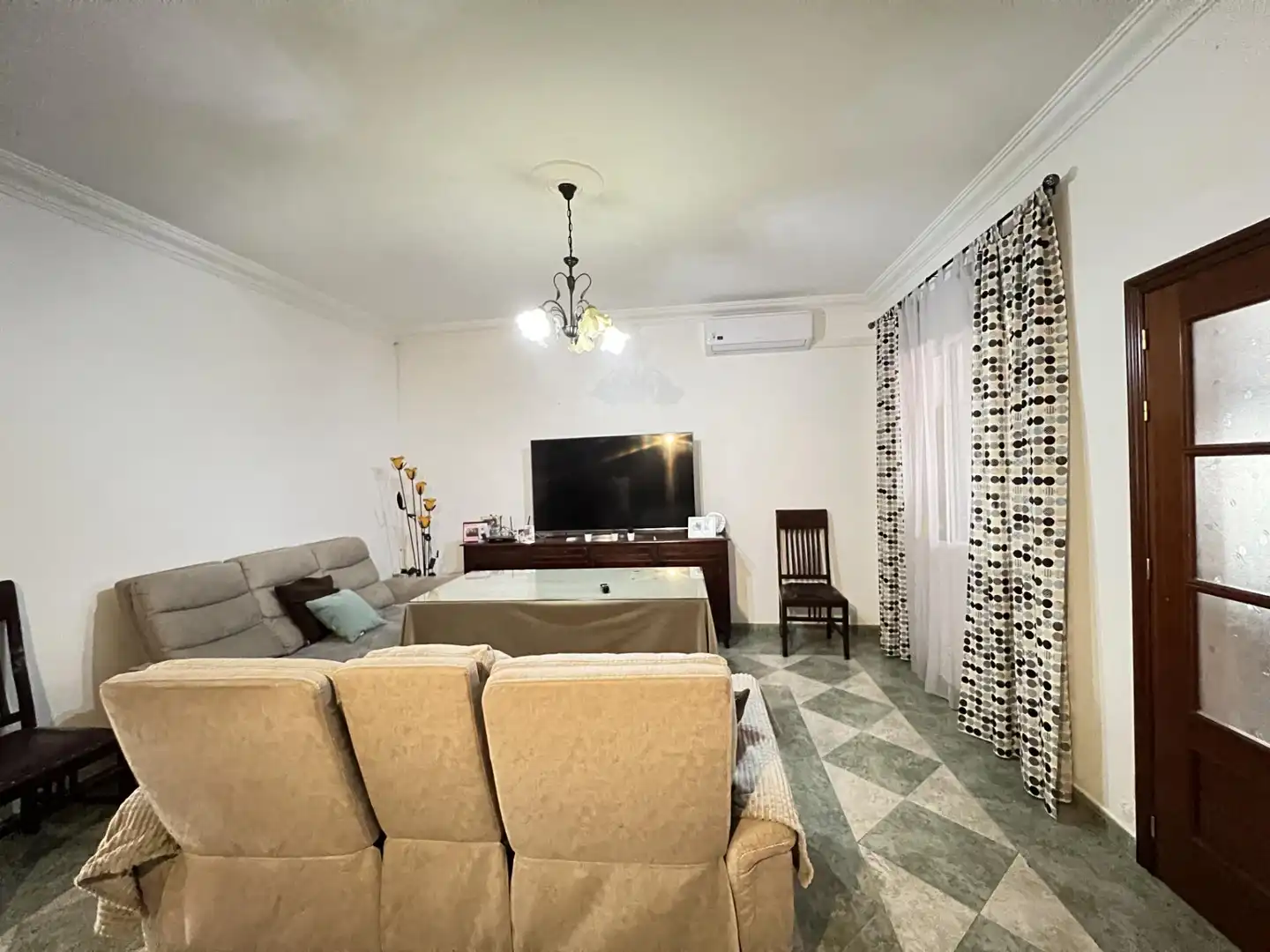 Sala de estar de Casa o chalet en venta en Alameda con Aire acondicionado, Calefacción y Terraza