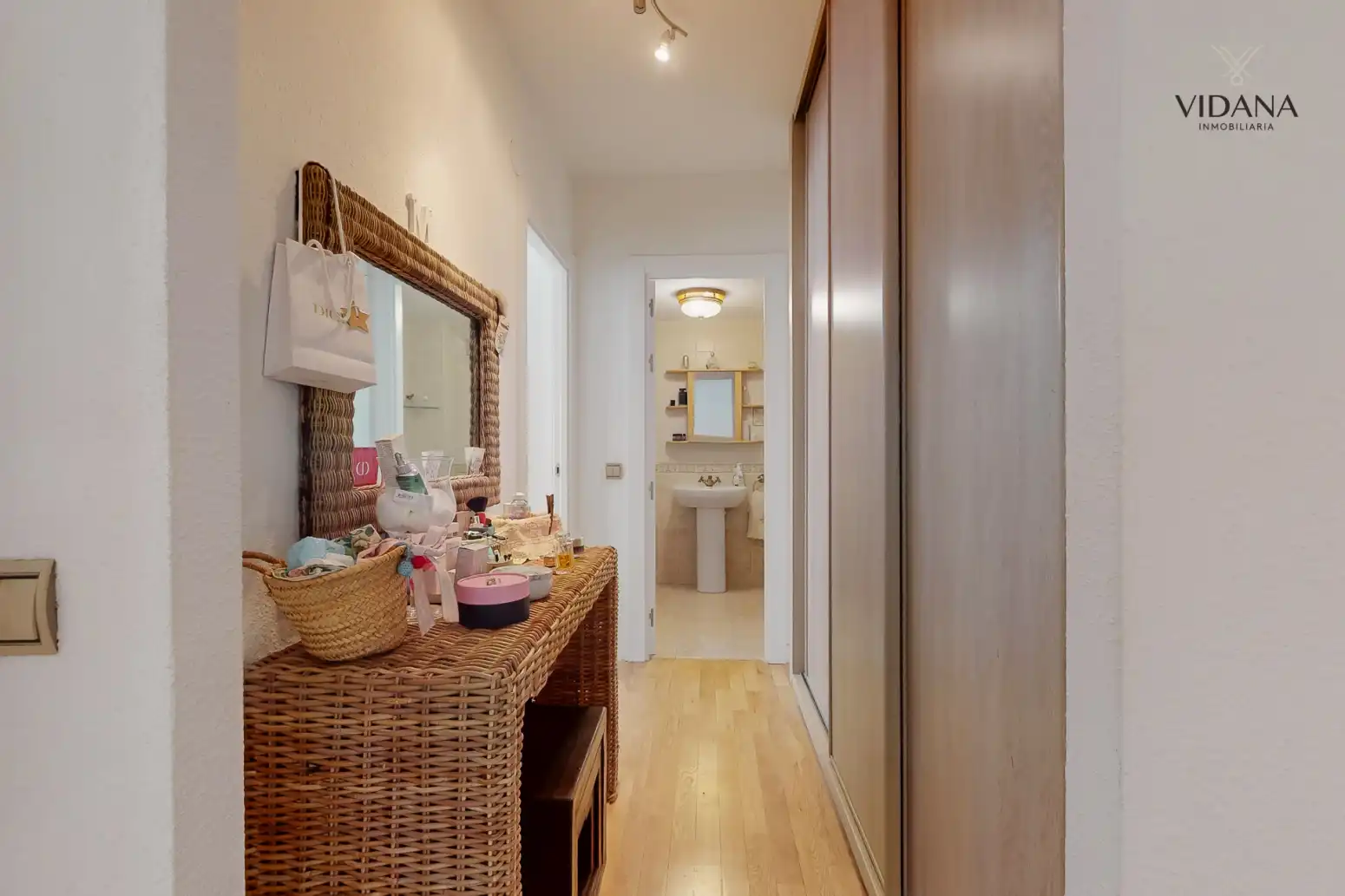 Piso en venta en PLAZA DE LOS FUEROS, Barañáin / Barañain