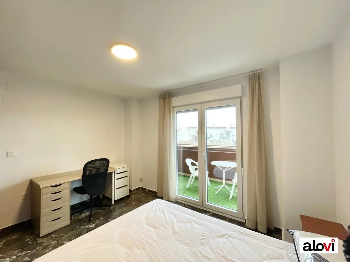 Bedroom of Flat for rent in Granada  with Furnished and Balcony