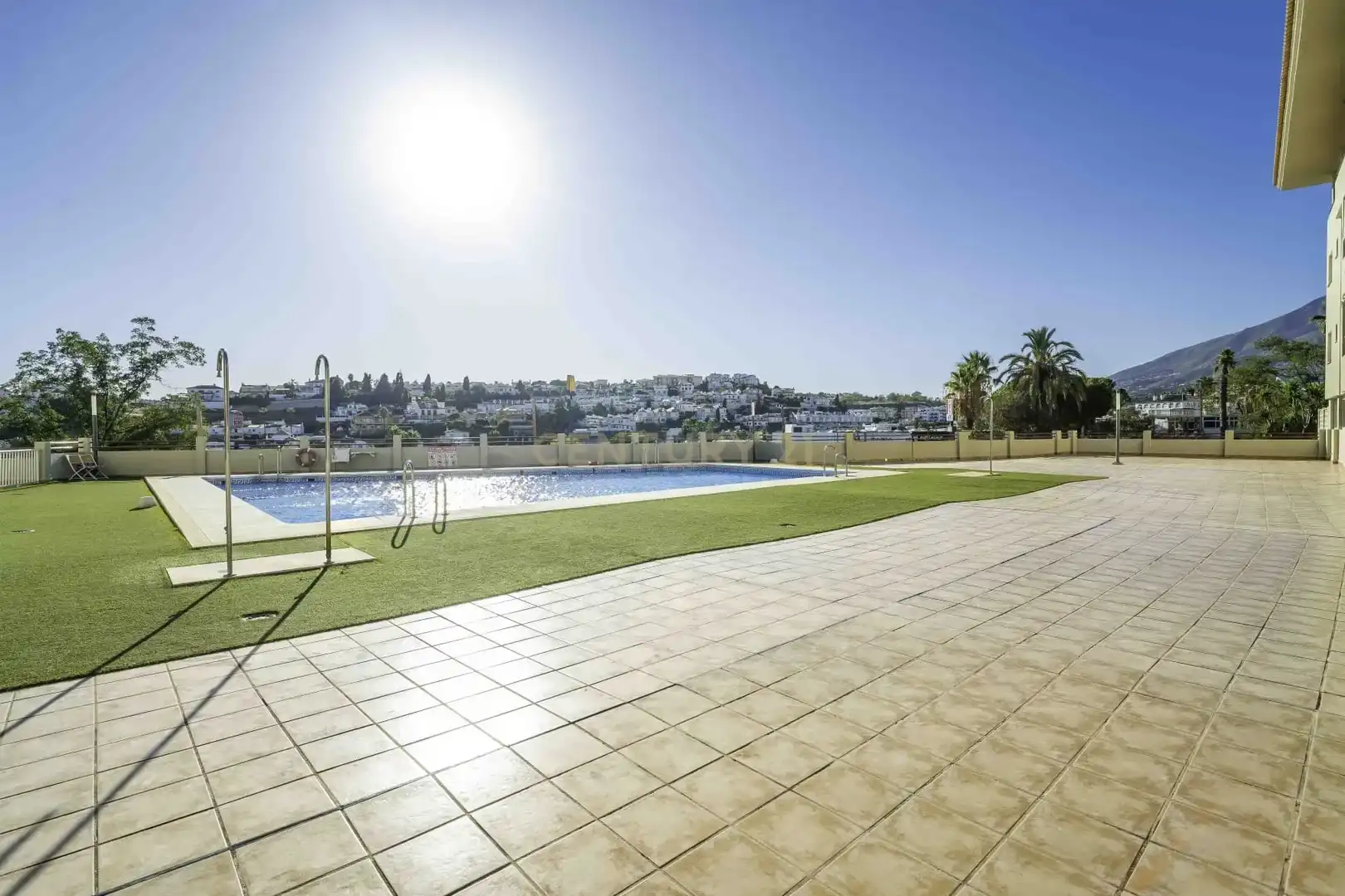 Swimming pool of Flat for sale in Fuengirola  with Air Conditioner, Storage room and Swimming Pool