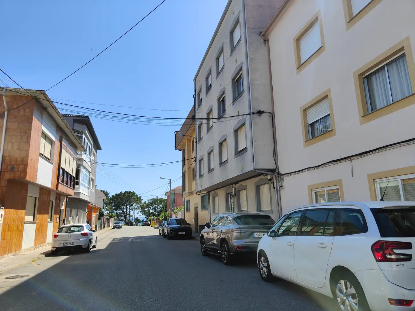 Exterior view of Flat for sale in Rianxo  with Parquet flooring, Furnished and Oven