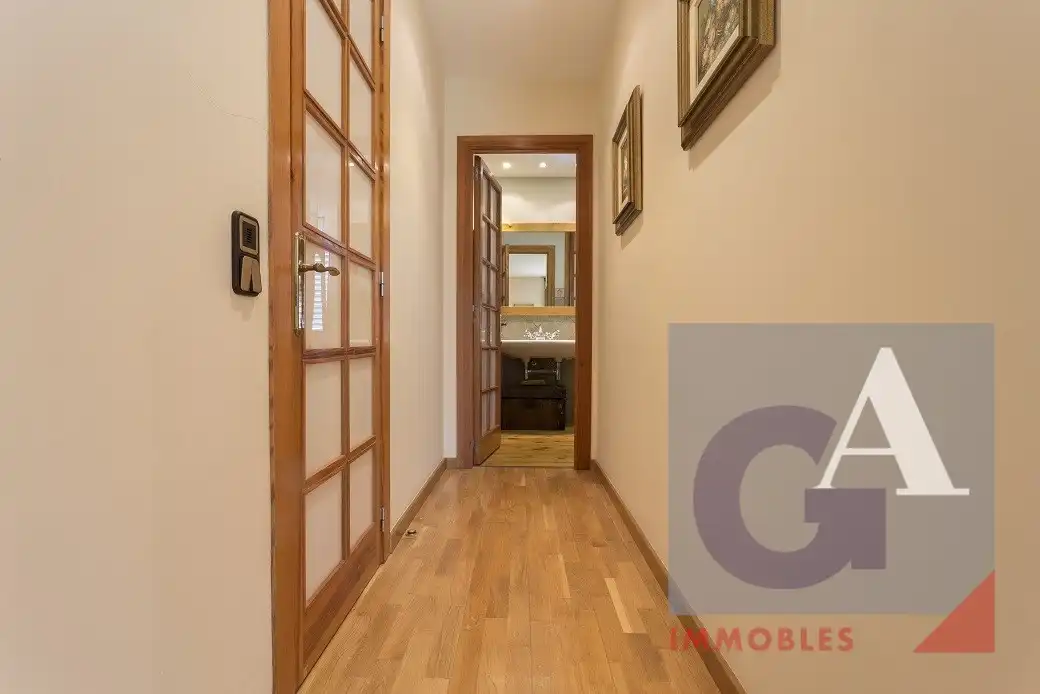 Casa amb terrassa en venda a La Vall d'en Bas, imagen 27