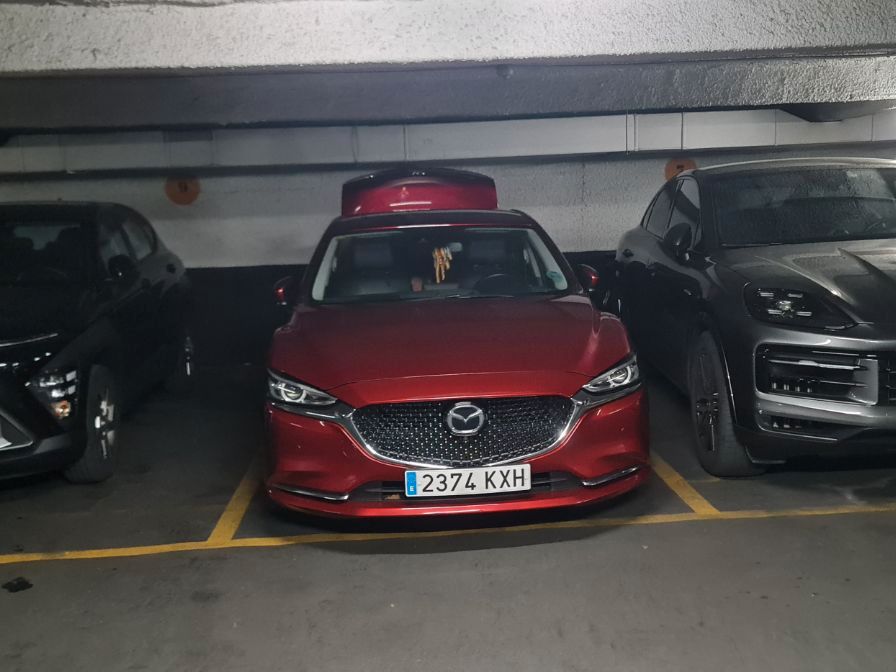 Aparcament de Garatge de lloguer en  Madrid Capital amb Alarma