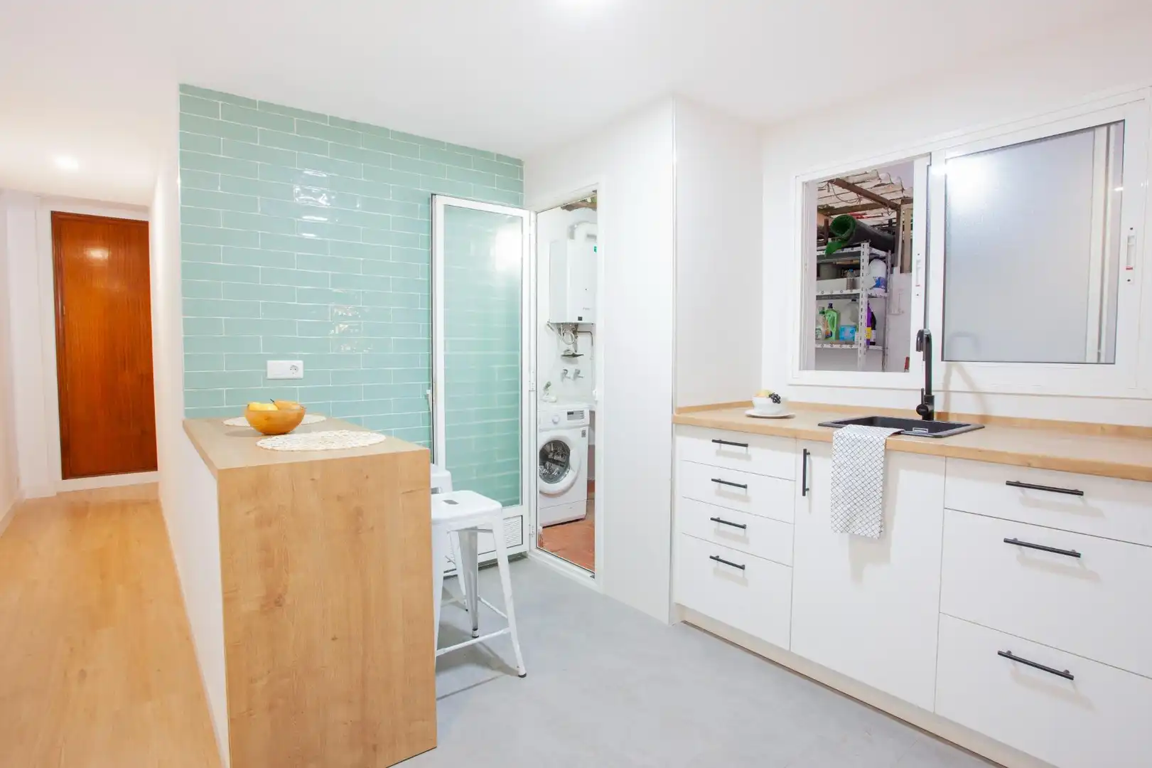 Cocina de Piso en venta en Alicante / Alacant con Terraza y Balcón