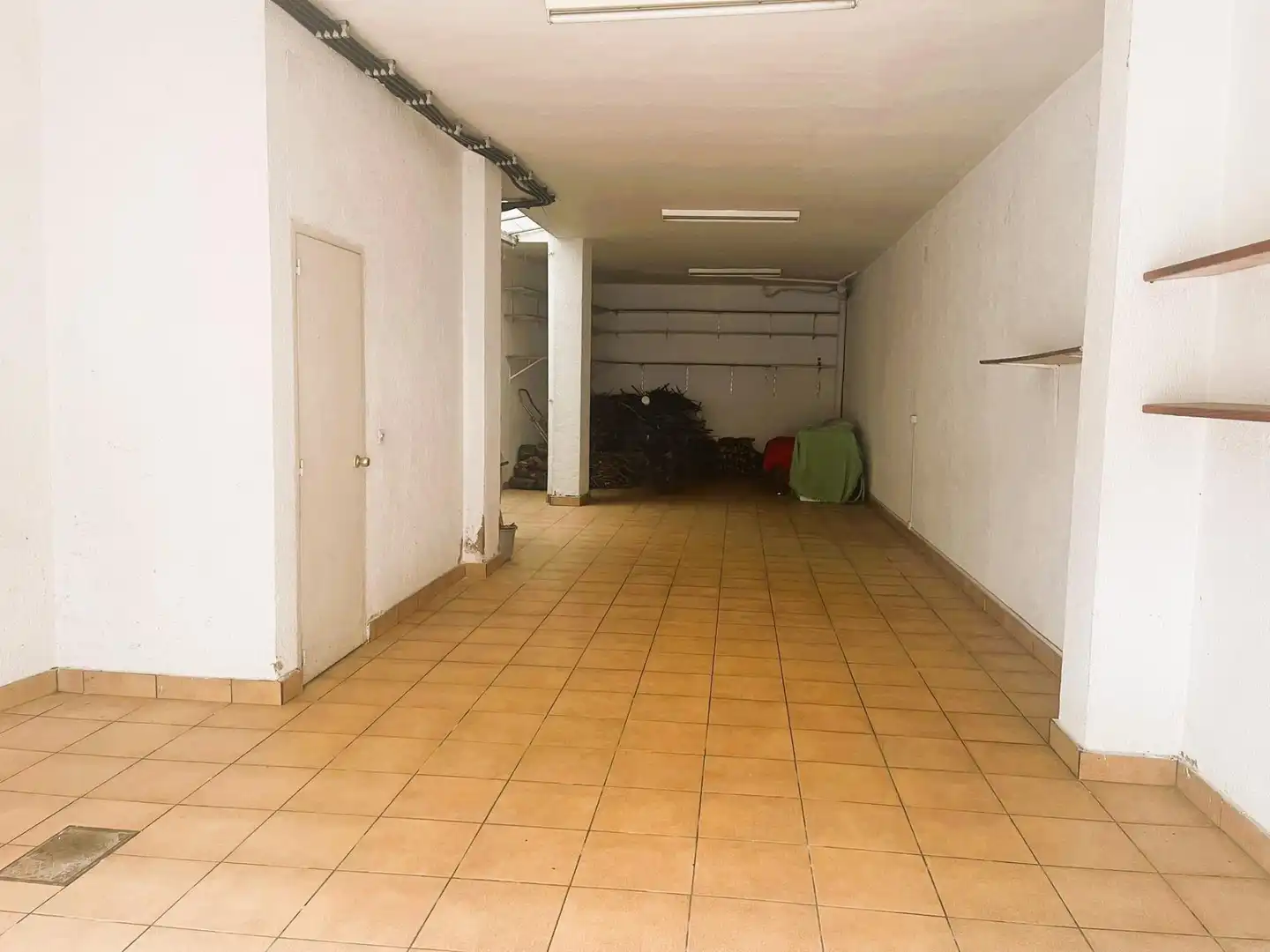 Garaje en venta en Blanes