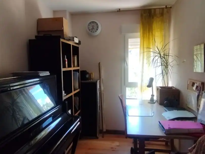 Habitación de Piso en venta en  Granada Capital con Aire acondicionado, Terraza y Balcón