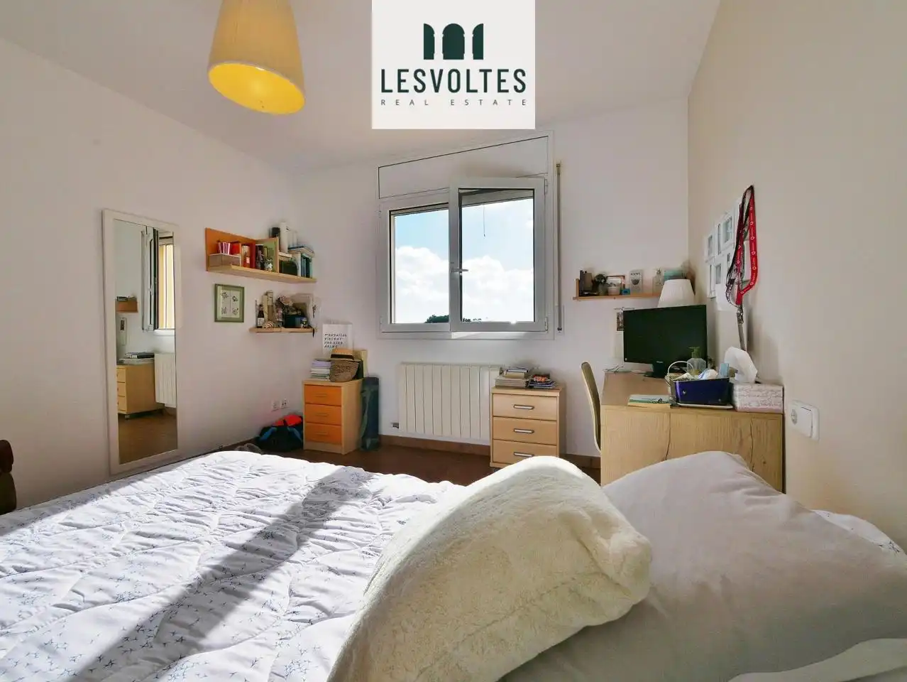 Schlafzimmer von Einfamilien-Reihenhaus zum Verkauf in Palafrugell mit Heizung, Privatgarten und Terrasse