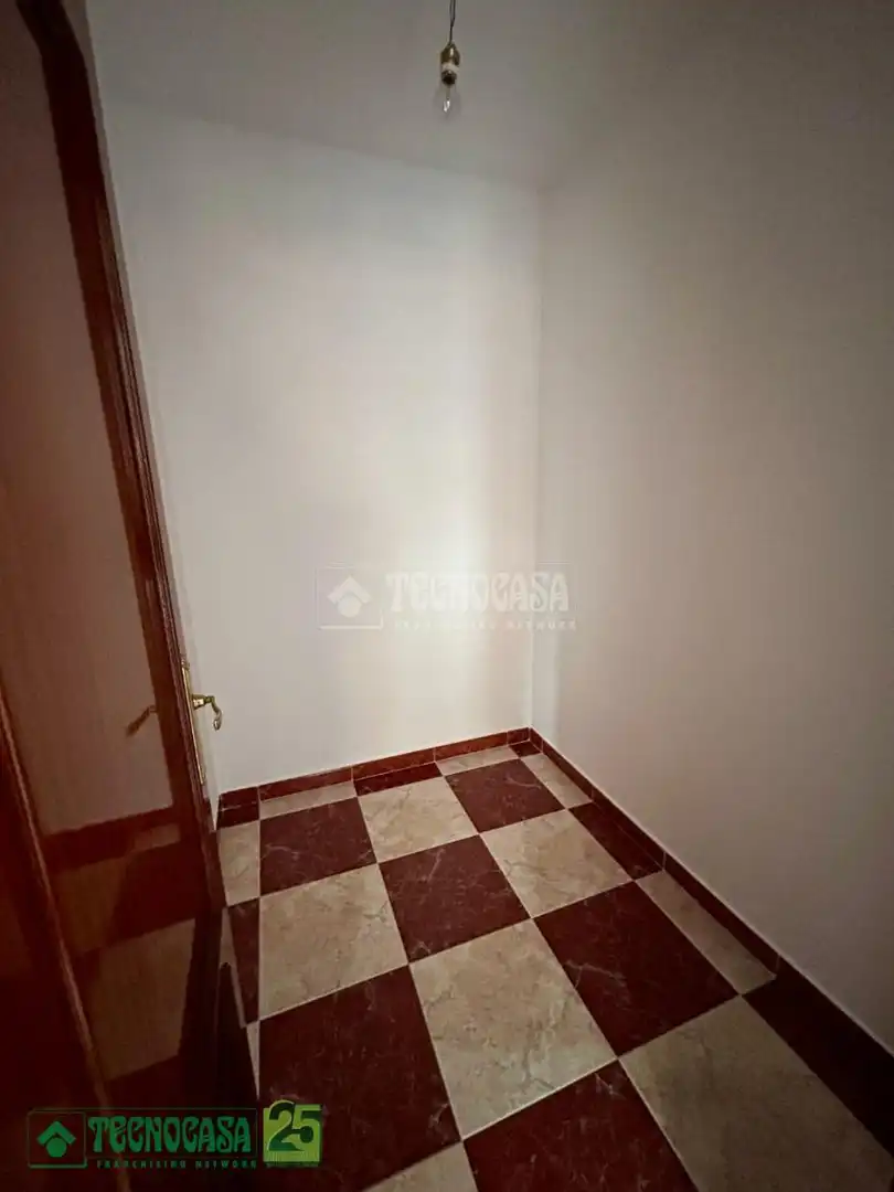 Casa adosada en venda a C. Cela, Huerta de Valdecarábanos