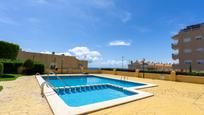 Piscina de Planta baixa en venda en Santa Pola amb Aire condicionat, Jardí privat i Parquet