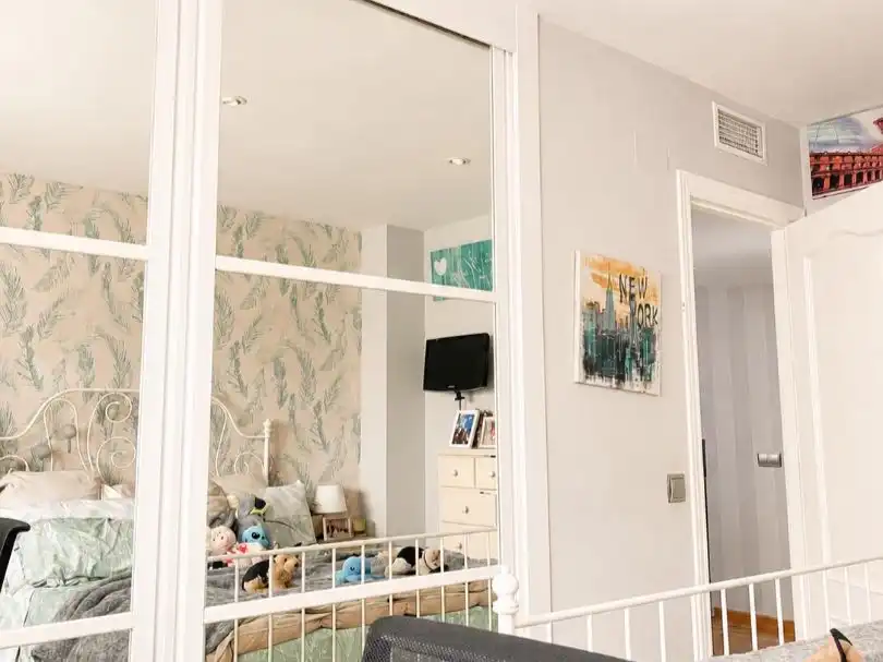 Casa aparellada amb piscina en venda a Calle José Lombana 1, imagen 22