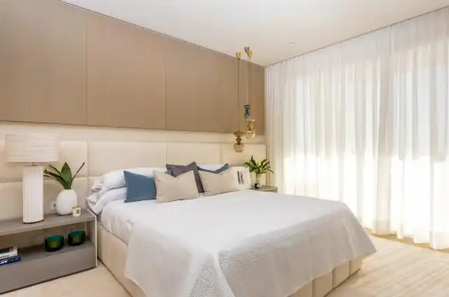 Bedroom of Apartments for sale in Benahavís  with Air Conditioner, Parquet flooring and Oven