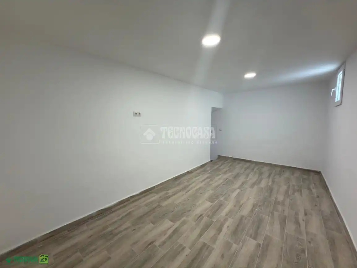 Casa adosada en venta en El Romeral con Terraza