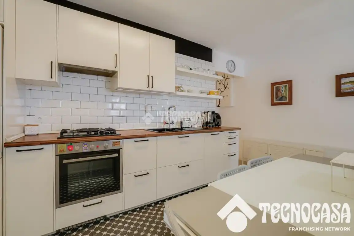 Cocina de Piso en venta en Badalona con Calefacción y Balcón