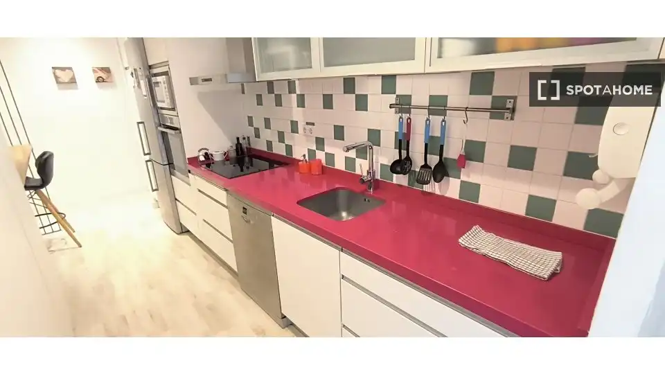 Kitchen of Flat for rent in Madrid  with Air Conditioner, Heating and Furnished
