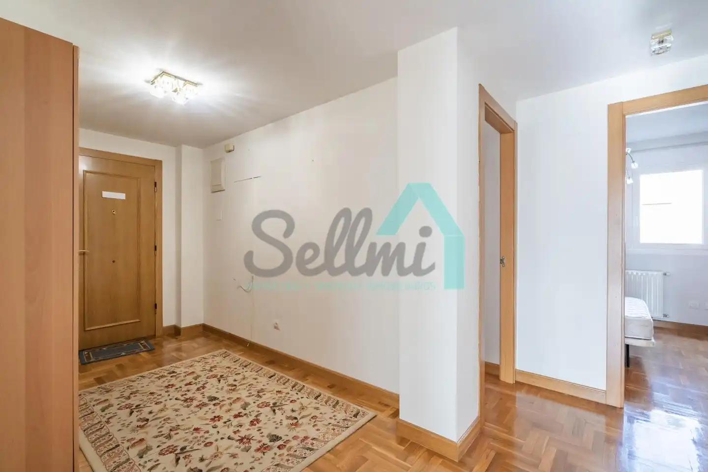 Flat for rent in Oviedo   with Heating, Parquet flooring and Furnished