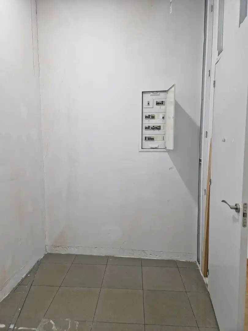 Gewerbefläche zur Miete in Bertamirans, imagen 12
