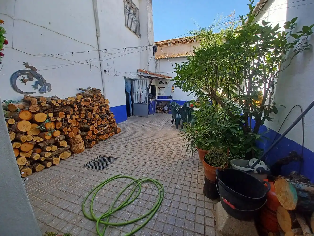 Vista exterior de Casa o chalet en venta en Fuensanta con Aire acondicionado, Calefacción y Jardín privado