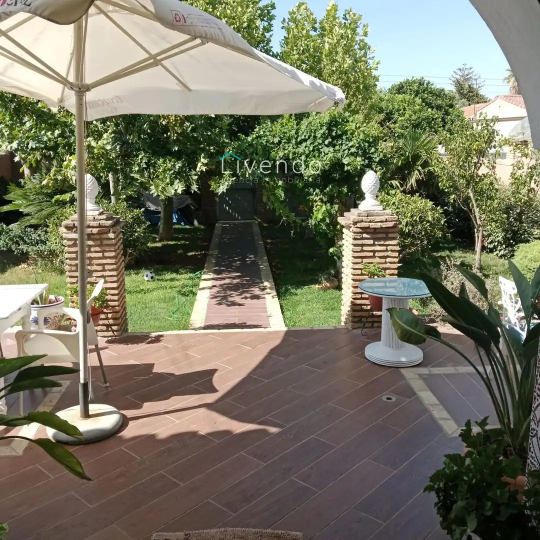 Jardín de Casa o chalet en venta en Chiclana de la Frontera con Aire acondicionado