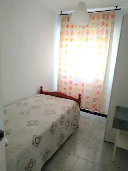Bedroom of Flat for rent in Málaga  with Air Conditioner, Heating and Terrace