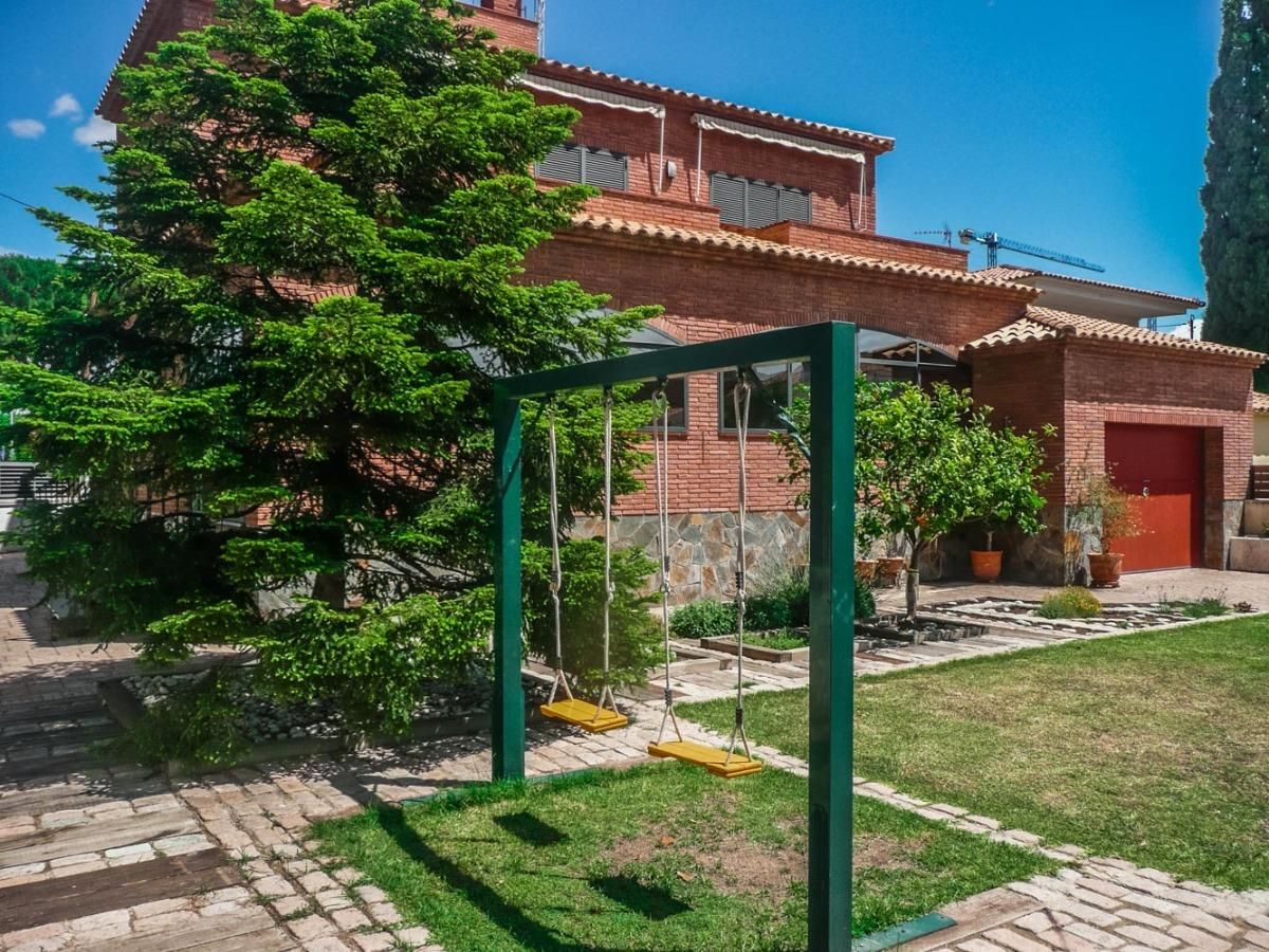 Jardí de Casa o xalet en venda en Calafell amb Aire condicionat, Calefacció i Jardí privat