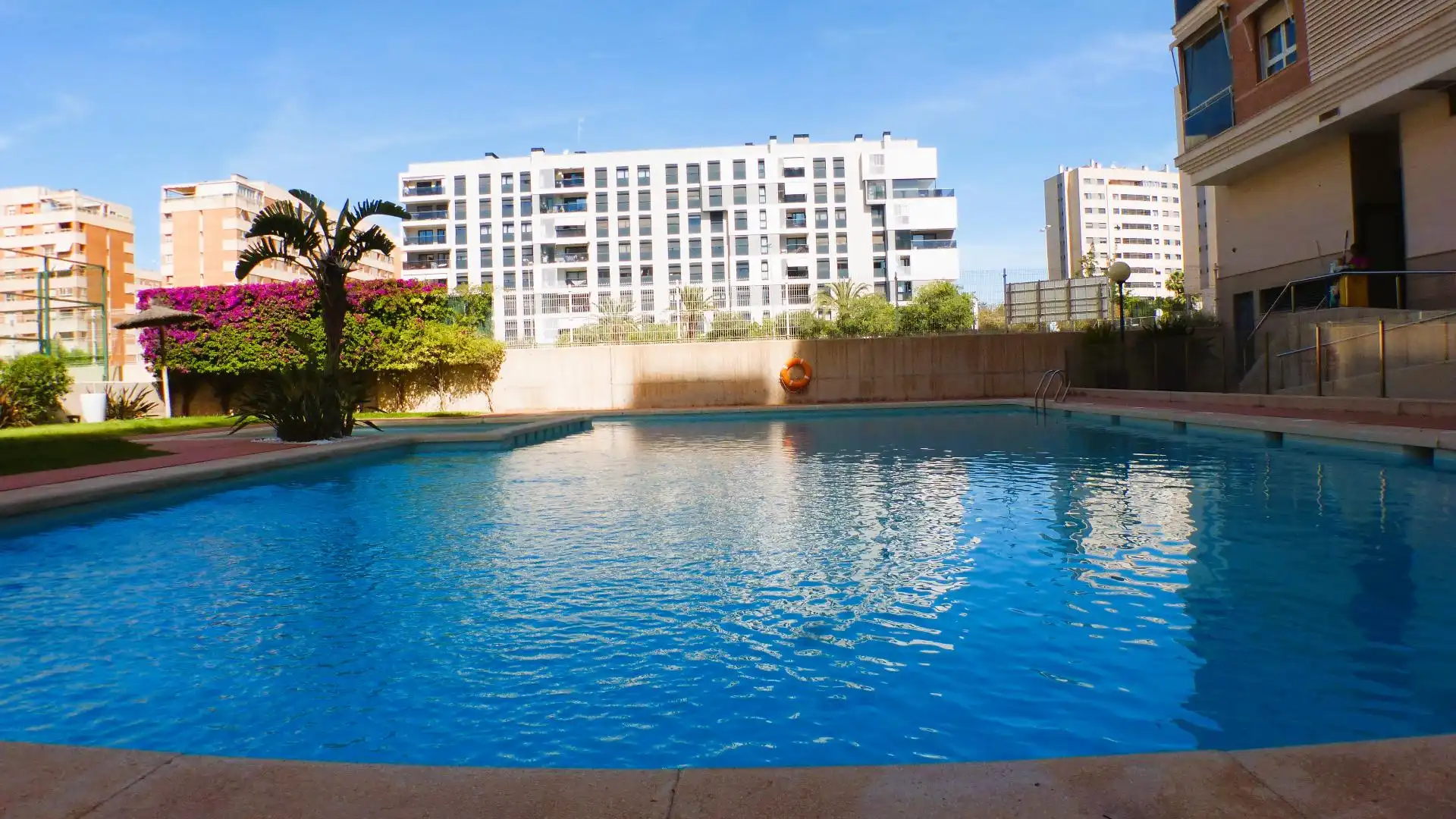 Apartament de lloguer a Paus - Poligono San Blas