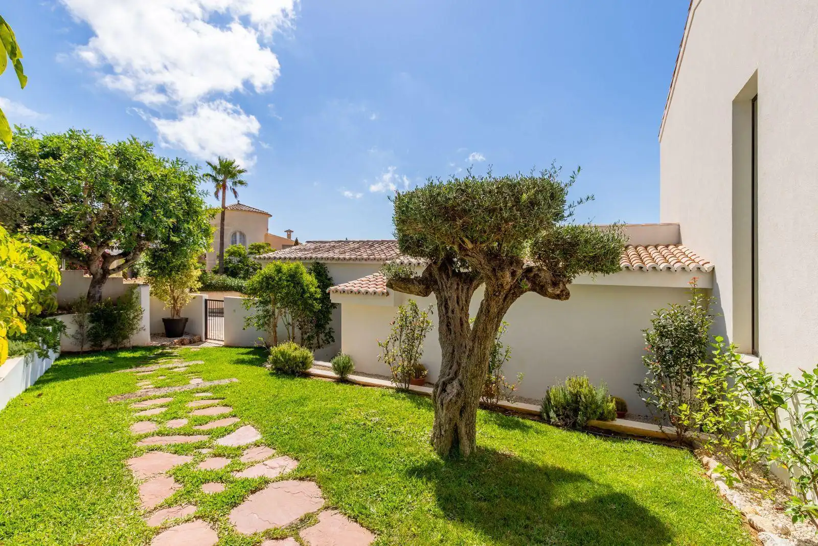 Villa mit Pool zum Verkauf in Cumbre del Sol, imagen 59