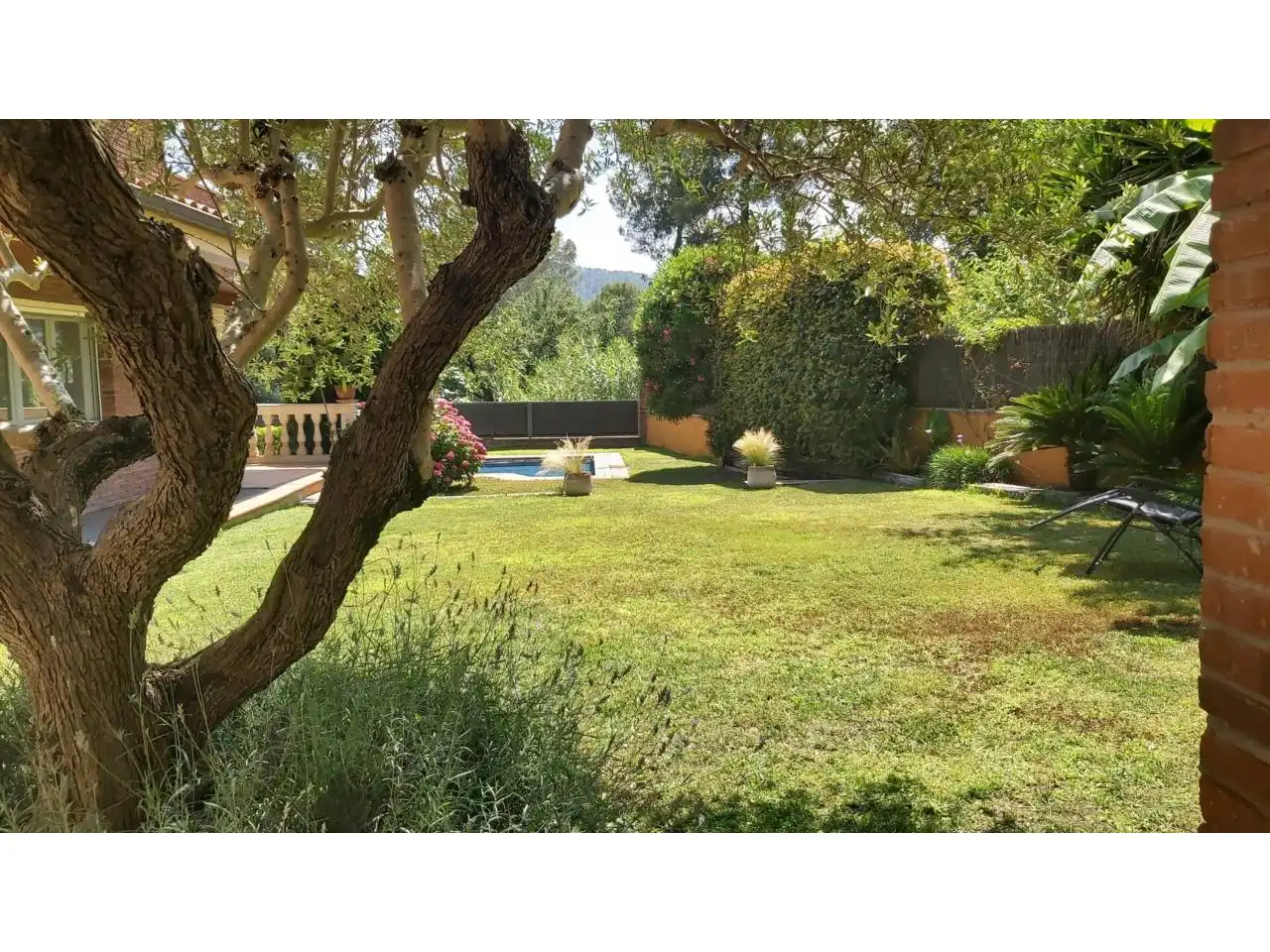 Garden of Houses for sale in Sant Cugat del Vallès  with Air Conditioner, Heating and Private garden