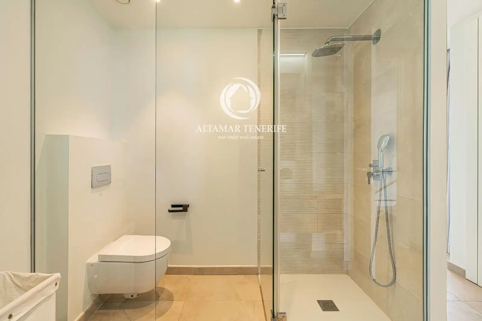Baño de Casa o chalet de alquiler en Guía de Isora con Terraza, Trastero y Piscina