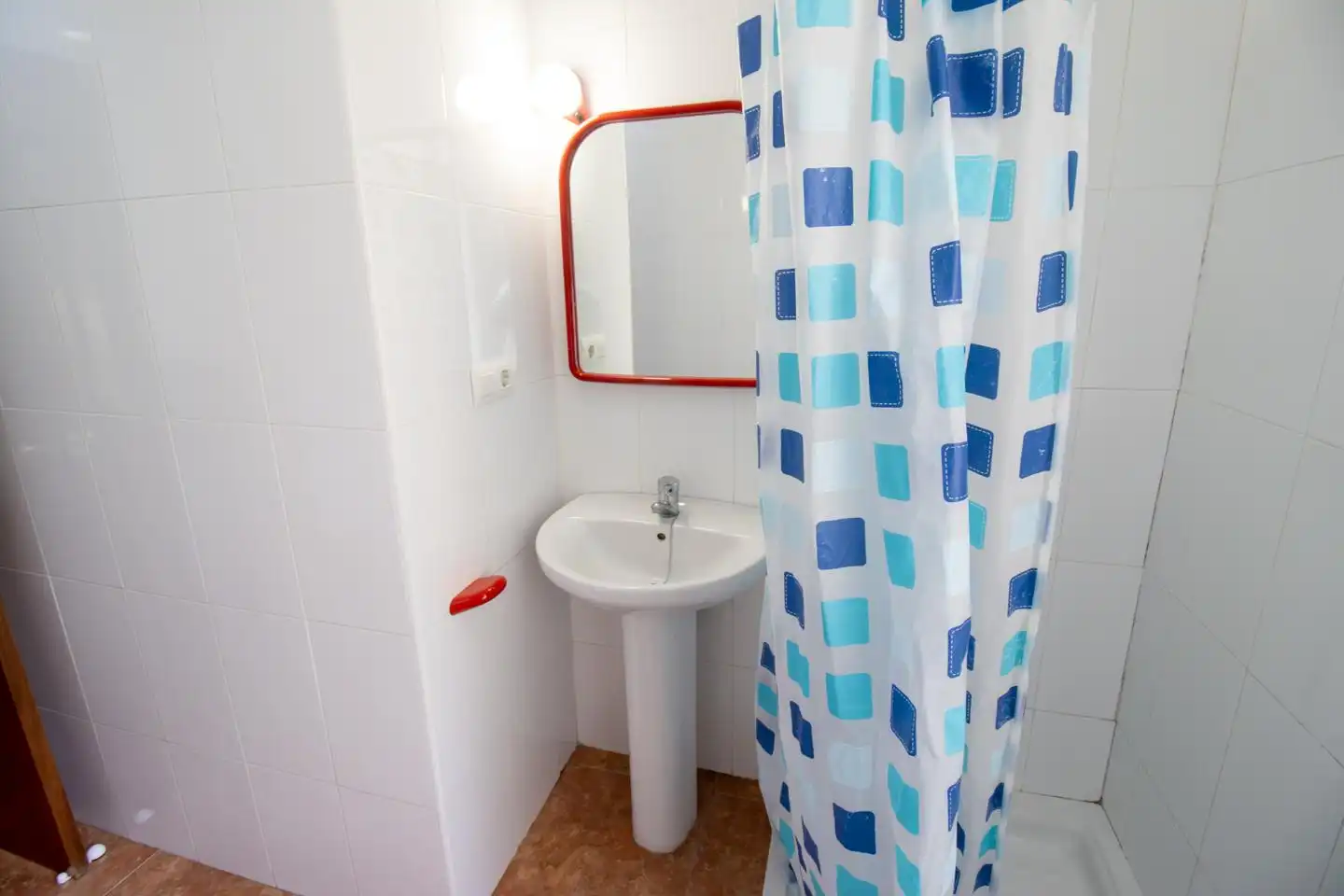 Badezimmer von Wohnung zur Miete in Valencia mit Möbliert