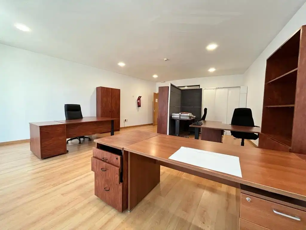 Büro mit Aufzug zur Miete in Los Barrios, imagen 2