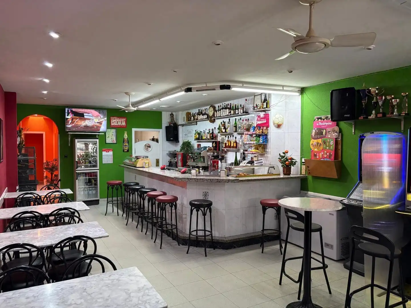 Local comercial en traspaso en Carrer BANYS, DELS, imagen 5