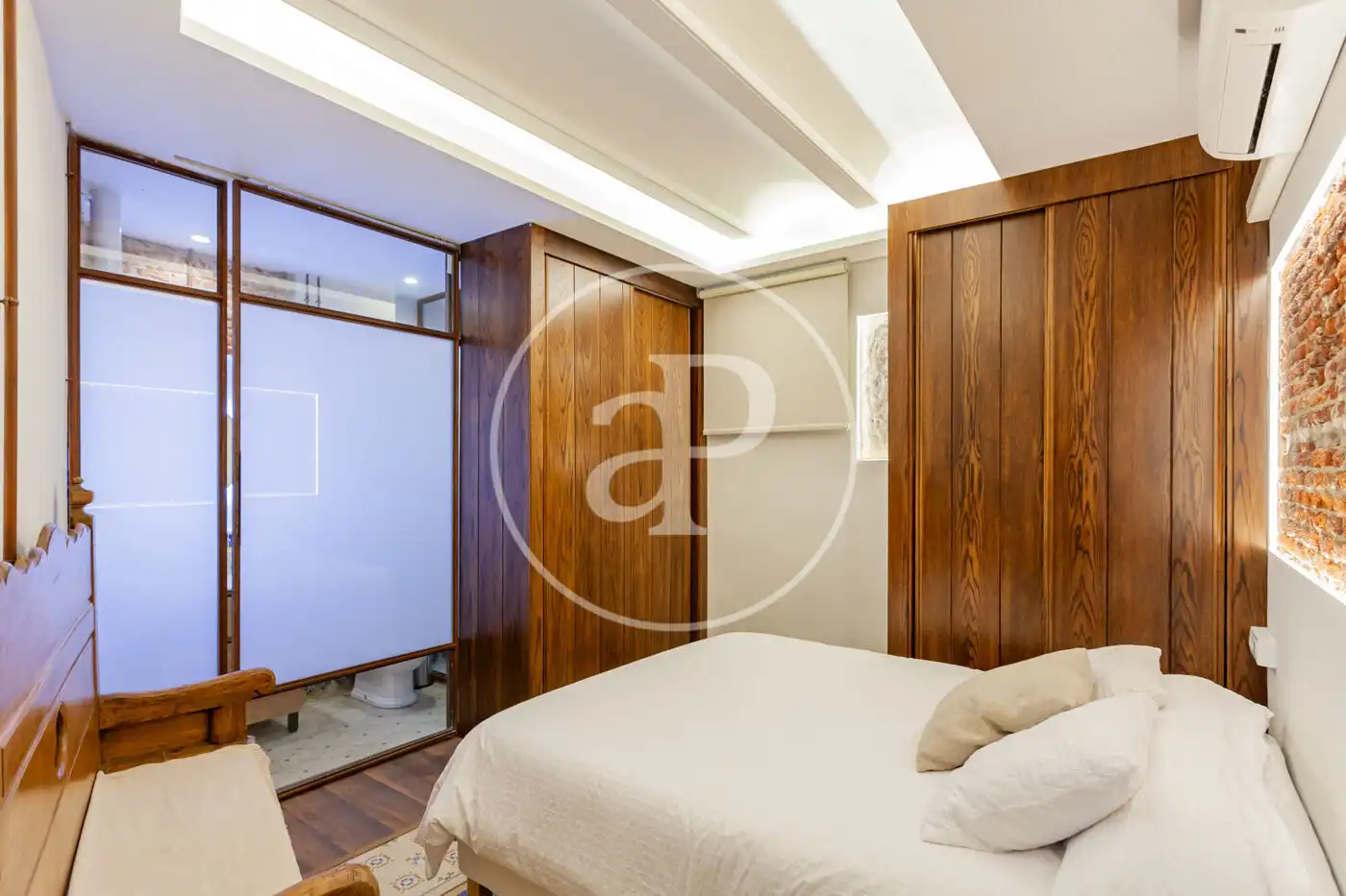 Bedroom of Flat for sale in Madrid  with Air Conditioner, Heating and Furnished