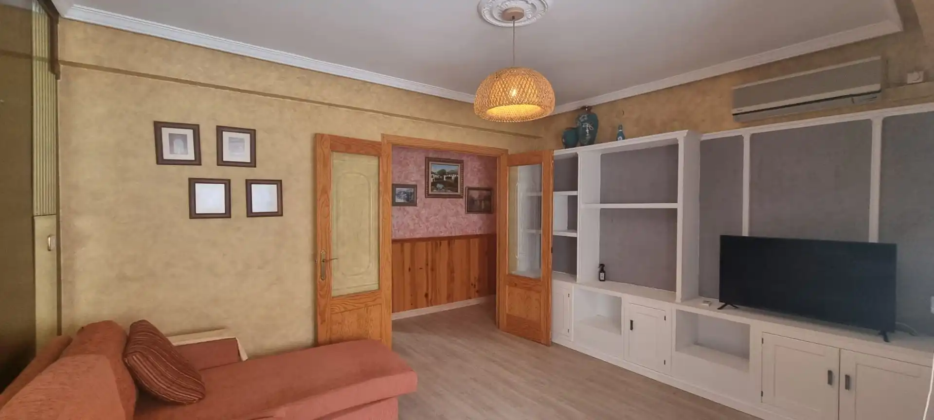 Living room of Flat for rent in Torrijos  with Air Conditioner and Furnished