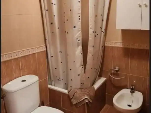Baño de Dúplex en venta en Formentera del Segura con Aire acondicionado, Piscina y Amueblado